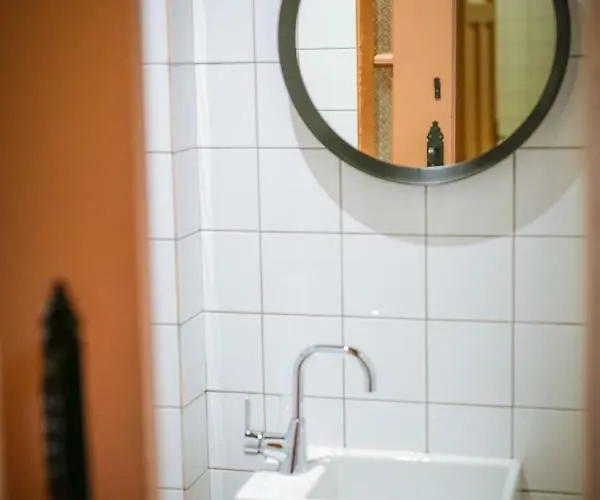 Beautiful Location Red Mouse Filibe