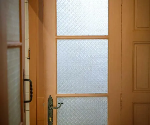 Beautiful Location Red Mouse * Filibe