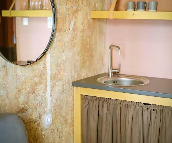 Beautiful Location Red Mouse * Filibe