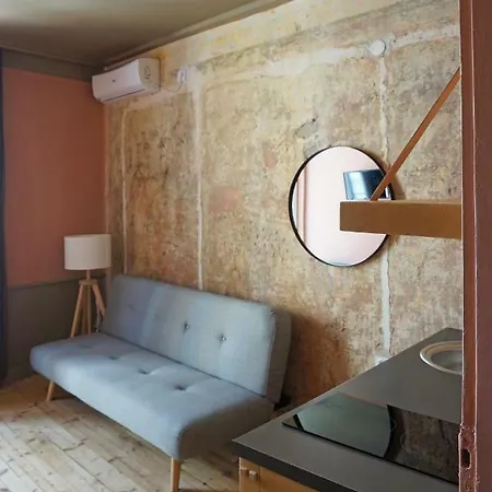 Beautiful Location Red Mouse * بلوفديف