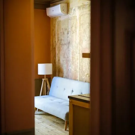 Beautiful Location Red Mouse شقة *