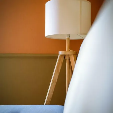 Beautiful Location Red Mouse Apartment *