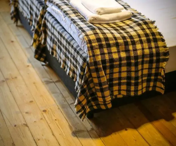 Beautiful Location Red Mouse *